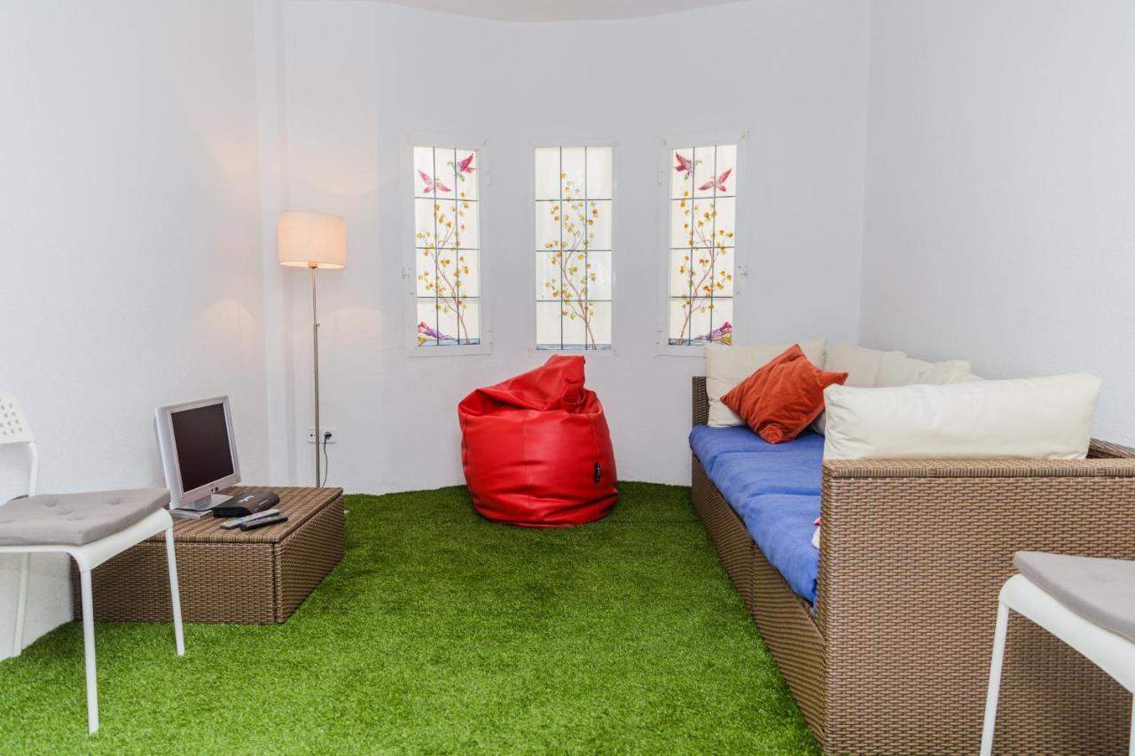 Oasis Club II Triplex Apartment By Rock Rentals ฮาเวอา ภายนอก รูปภาพ